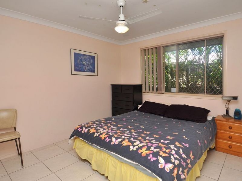 55 Cassowary Drive, Burleigh Waters QLD 4220