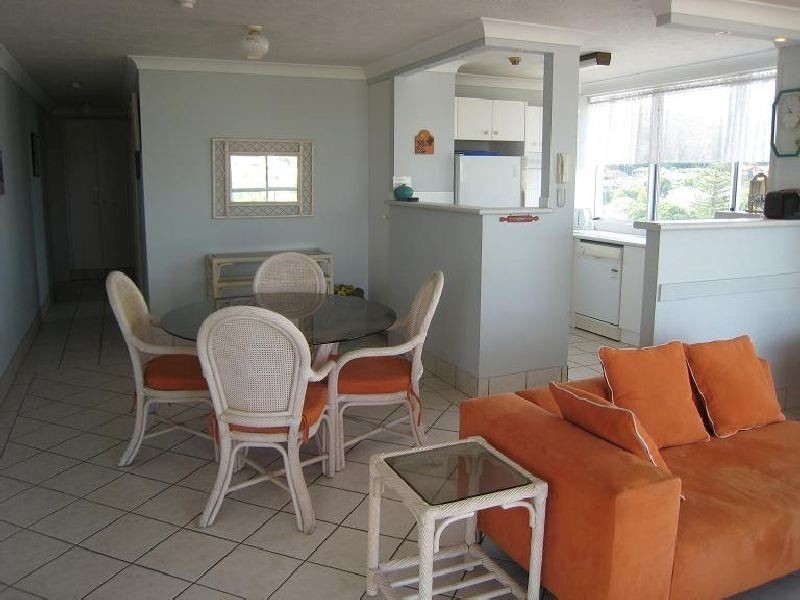 6f/52-54 Goodwin Terrace, Burleigh Heads QLD 4220