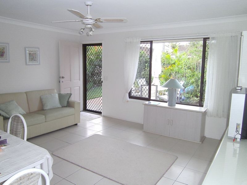 1/17 Snipe Street, Miami QLD 4220