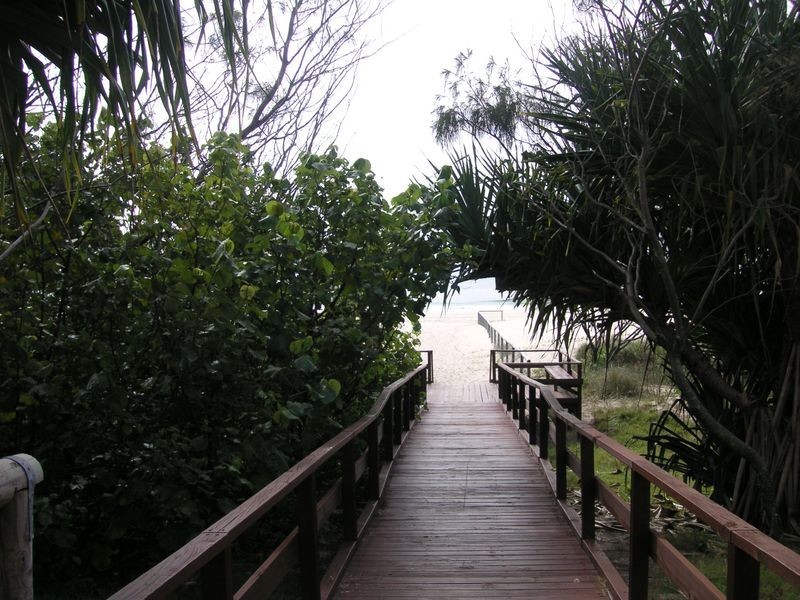 6/142 Pacific Parade, Bilinga QLD 4225