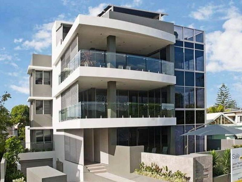 1/8 Murlong Cr, Palm Beach QLD 4221