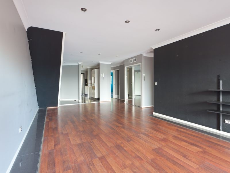 E38/1 Great Hall Drive, Miami QLD 4220