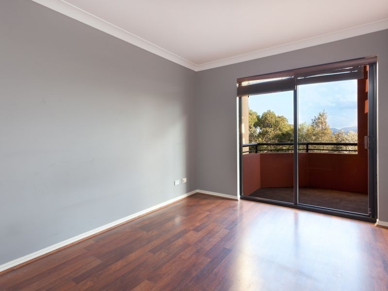 E38/1 Great Hall Drive, Miami QLD 4220