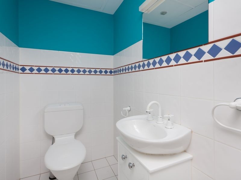 E38/1 Great Hall Drive, Miami QLD 4220