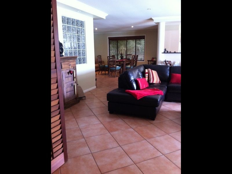 26 Honeyeater Drive, Burleigh Waters QLD 4220