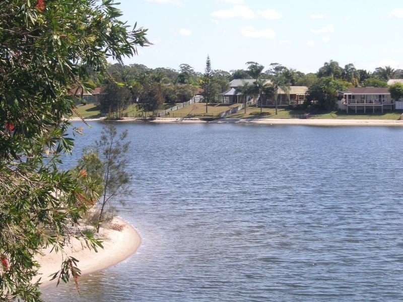 26 Honeyeater Drive, Burleigh Waters QLD 4220