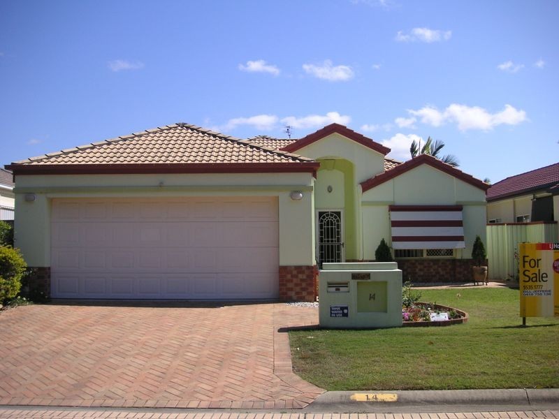 14 Stingray Court, Burleigh Waters QLD 4220