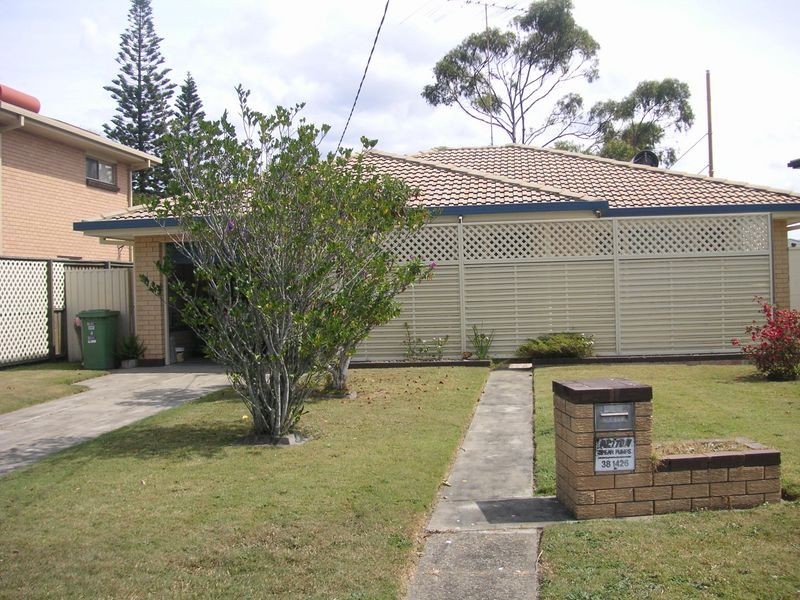 4 Aruma Ave, Burleigh Waters QLD 4220