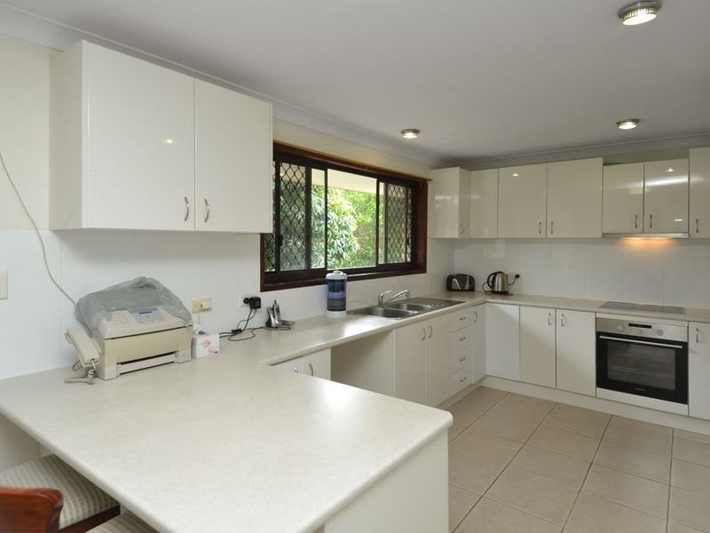 21 Honeyeater, Burleigh Waters QLD 4220