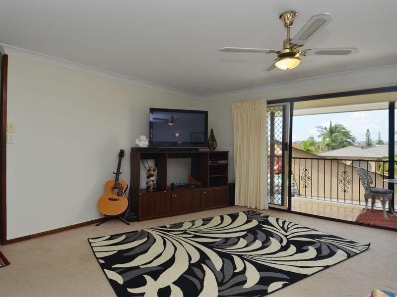 21 Honeyeater, Burleigh Waters QLD 4220