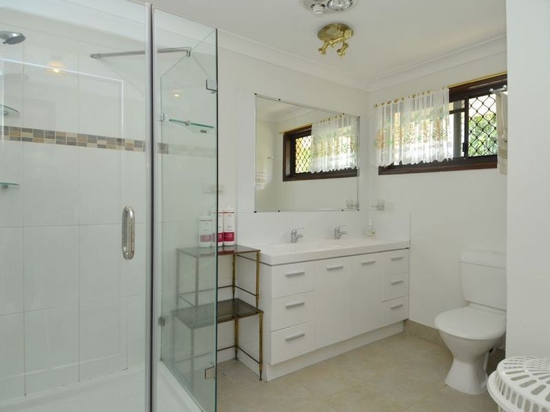 21 Honeyeater, Burleigh Waters QLD 4220