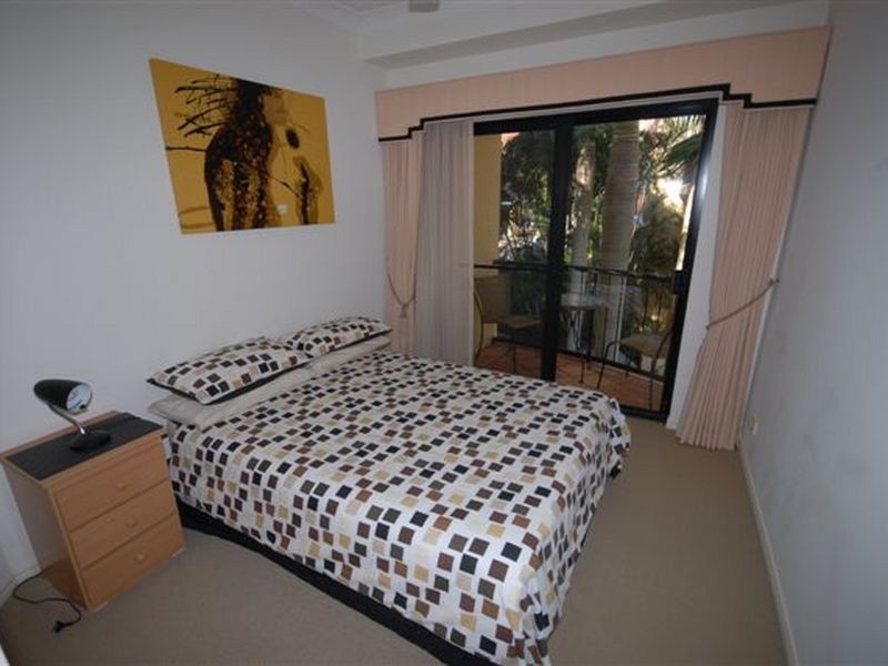 15 A/1 Great Hall Dr, Miami QLD 4220