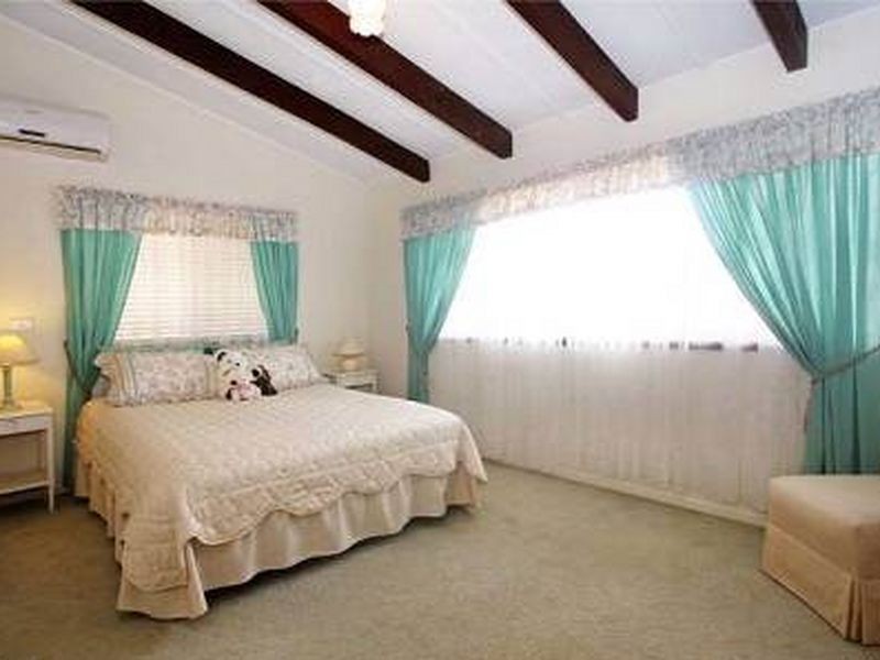 19 Egret Ave, Burleigh Waters QLD 4220