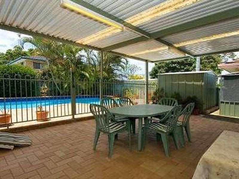19 Egret Ave, Burleigh Waters QLD 4220