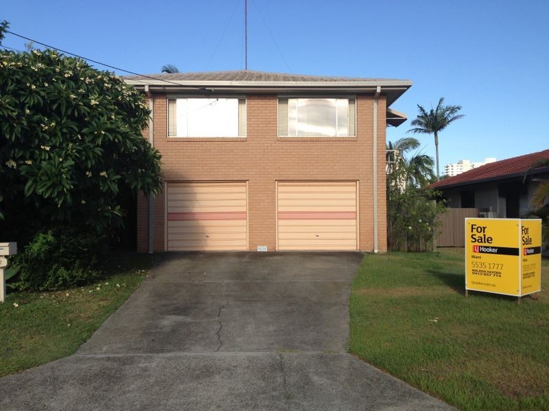 22 Warrina Cres, Burleigh Waters QLD 4220