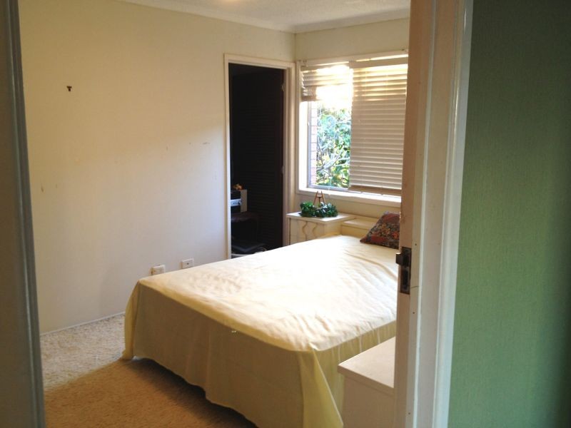 22 Warrina Cres, Burleigh Waters QLD 4220