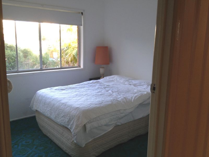 22 Warrina Cres, Burleigh Waters QLD 4220