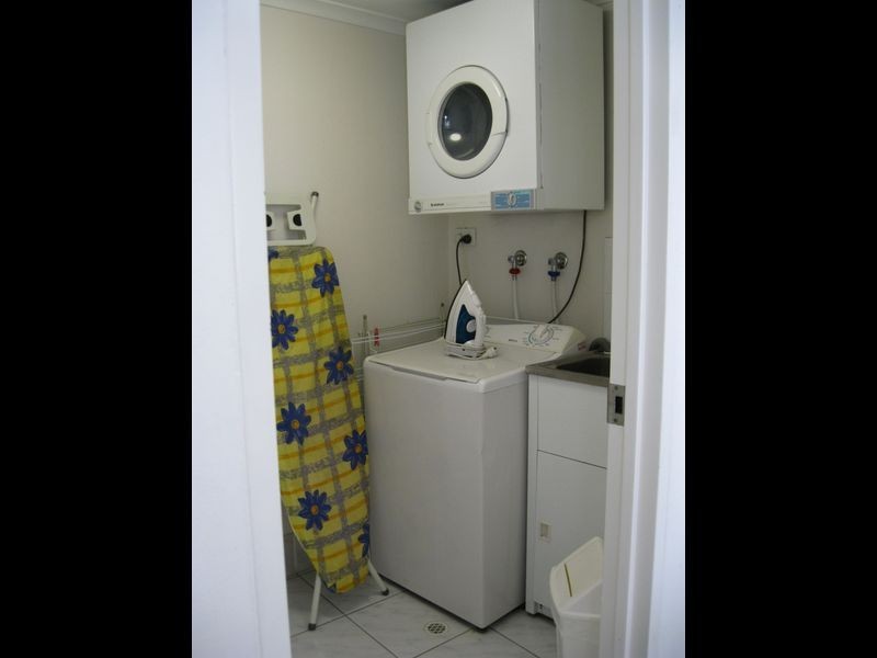 42/29 Woodroff Avenue, Main Beach QLD 4217