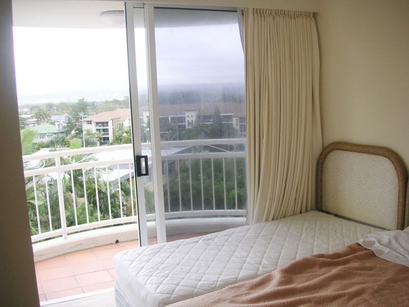 501/220 The Esplanade, Burleigh Heads QLD 4220