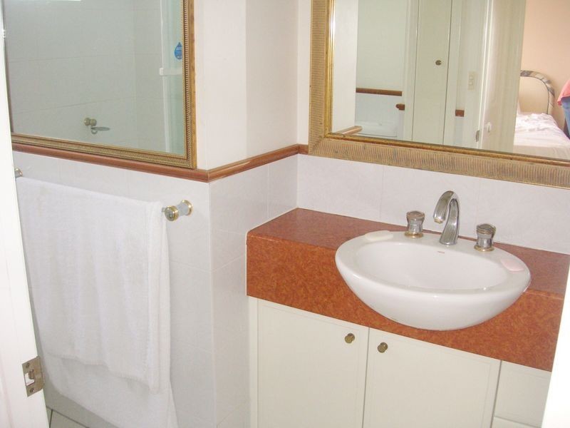 501/220 The Esplanade, Burleigh Heads QLD 4220