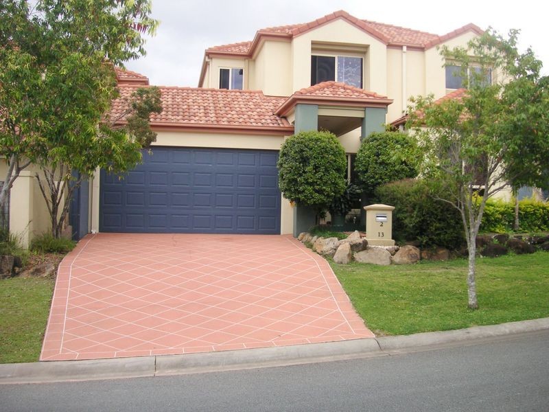 2/13 North Shore Ave, Varsity Lakes QLD 4227