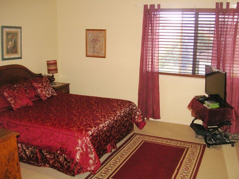 2/13 North Shore Ave, Varsity Lakes QLD 4227