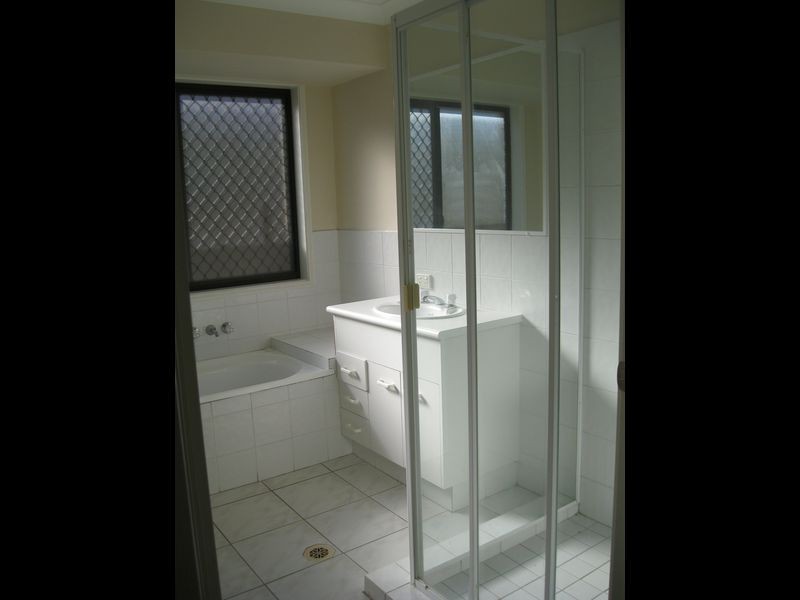 191 Christine Avenue, Burleigh Waters QLD 4220