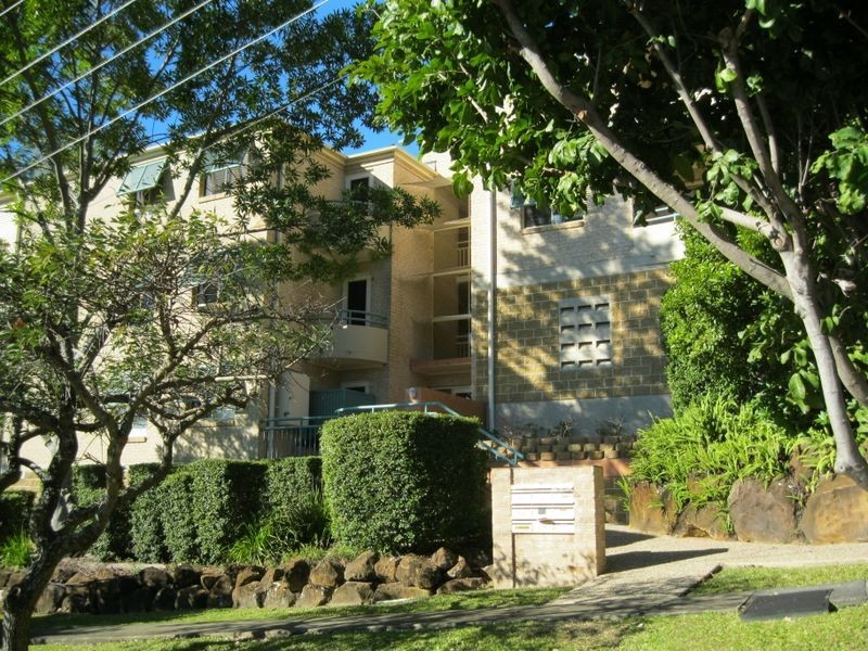 32 East Street, Burleigh Heads QLD 4220