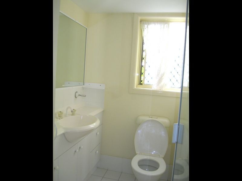 32 East Street, Burleigh Heads QLD 4220