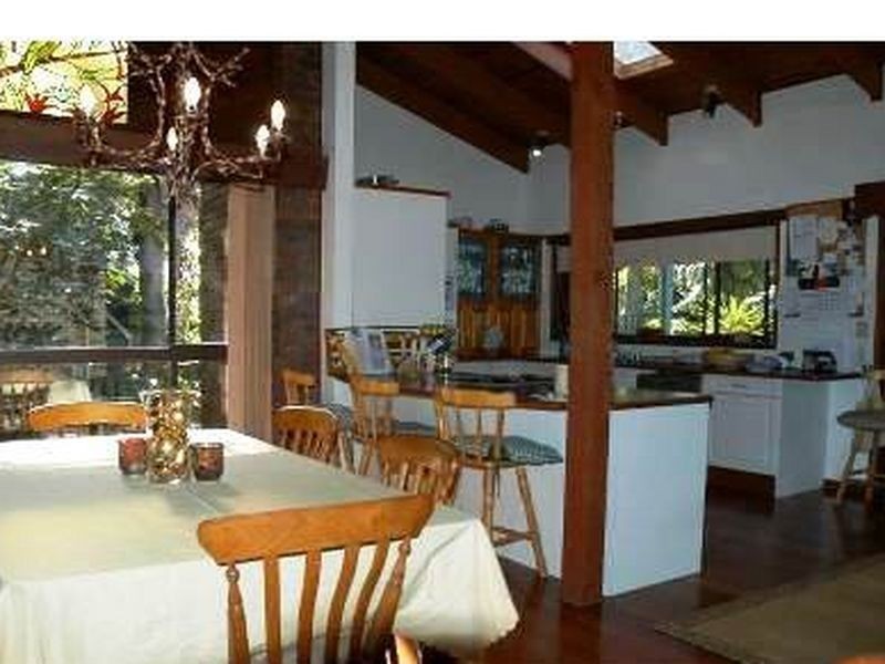 15 Ladds Ridge, Burleigh Heads QLD 4220