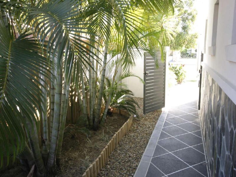 2/12 Ferny Fairway, Burleigh Waters QLD 4220