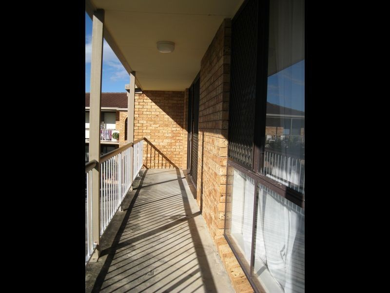 3/6 Angie Court, Mermaid Waters QLD 4218