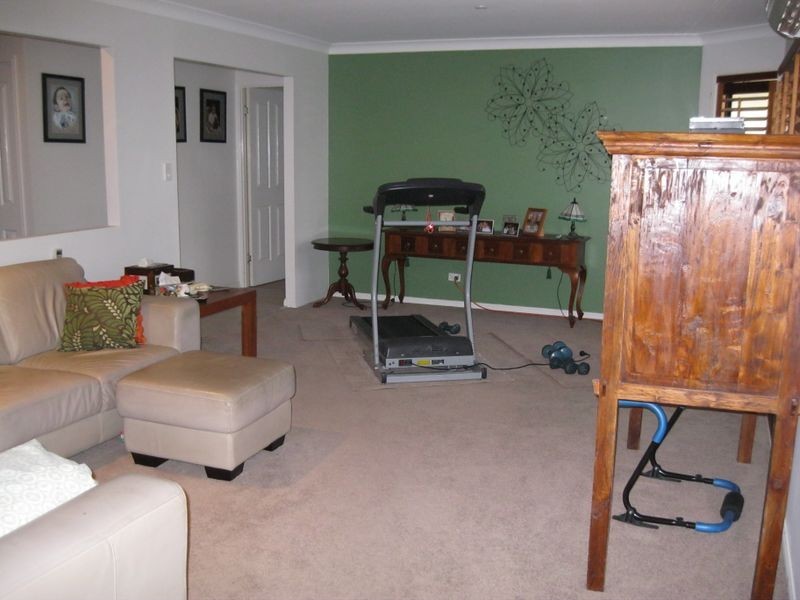 134 Dunlin Drive, Burleigh Waters QLD 4220