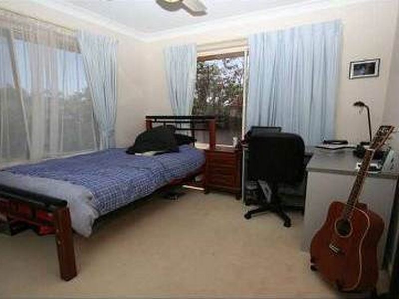 69 Dipper Drive, Burleigh Waters QLD 4220