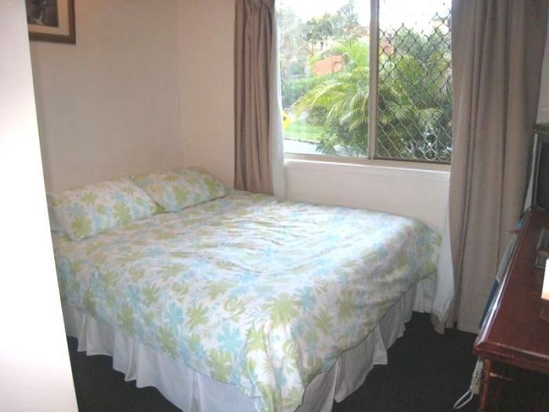 27 Barrine Drive, Worongary QLD 4213