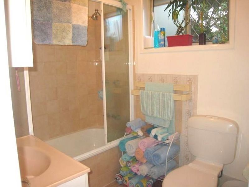 27 Barrine Drive, Worongary QLD 4213