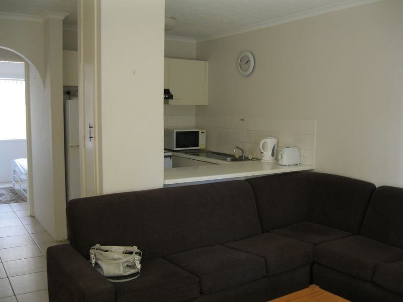 4/1899 Gold Coast Highway, Burleigh Heads QLD 4220