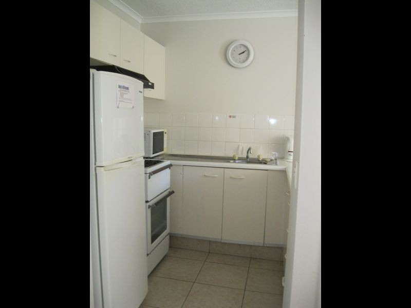 4/1899 Gold Coast Highway, Burleigh Heads QLD 4220