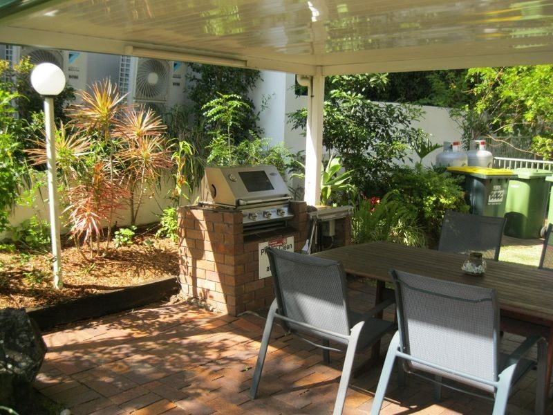 4/1899 Gold Coast Highway, Burleigh Heads QLD 4220