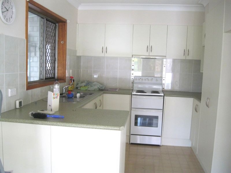 46 Acanthus Avenue, Burleigh Heads QLD 4220