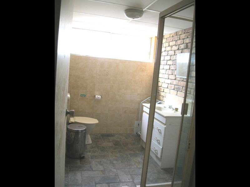 1 Kevin Crt, Miami QLD 4220