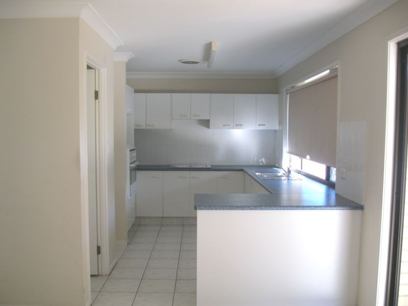 191 Christine Ave, Burleigh Waters QLD 4220