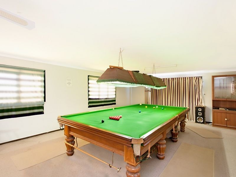 2 Holbrook Way, Elanora QLD 4221