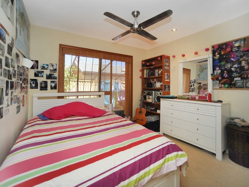52 Honeyeater Drive, Burleigh Waters QLD 4220
