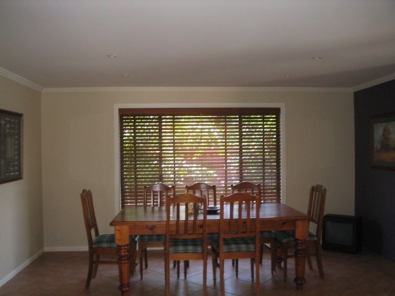 26 Honeyeater Drive, Burleigh Waters QLD 4220