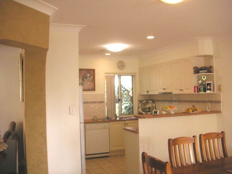 14 Stingray Court, Burleigh Waters QLD 4220