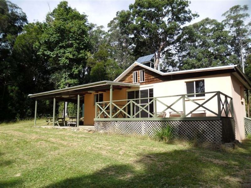 886 Camp Creek Road, Lowanna NSW 2450