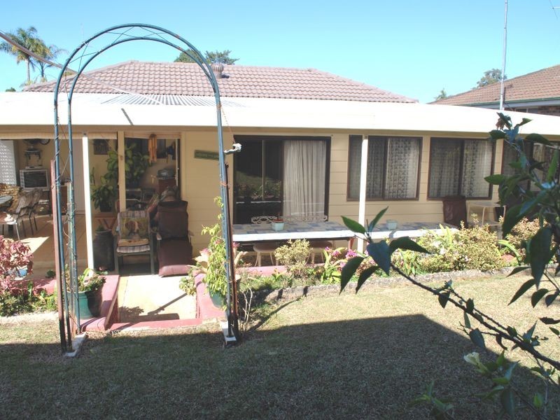 82 Bower Crescent, Toormina NSW 2452