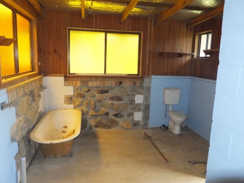 3 Hutchinson Street, Ulong NSW 2450