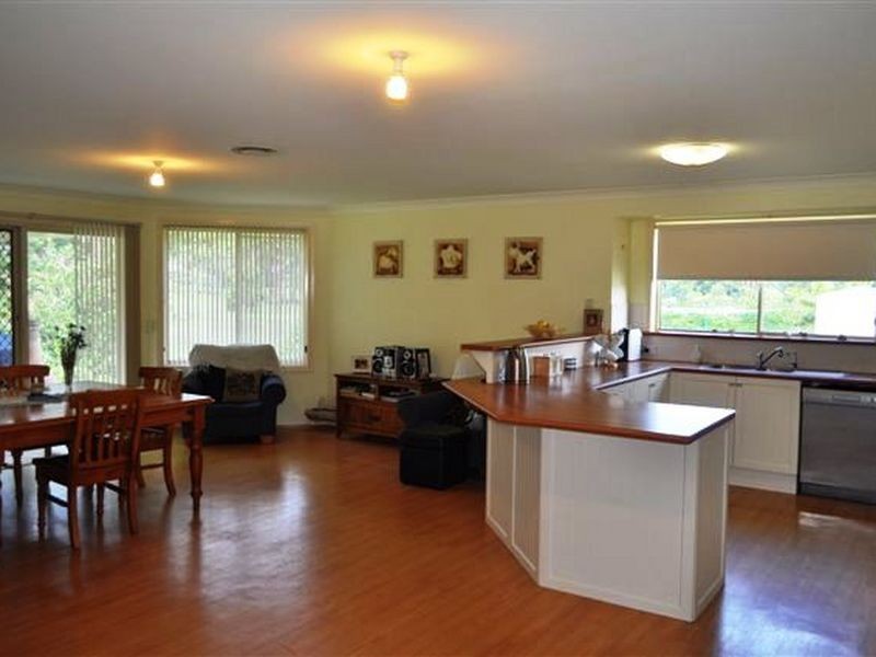 52 Palm Grove Place, Moonee Beach NSW 2450